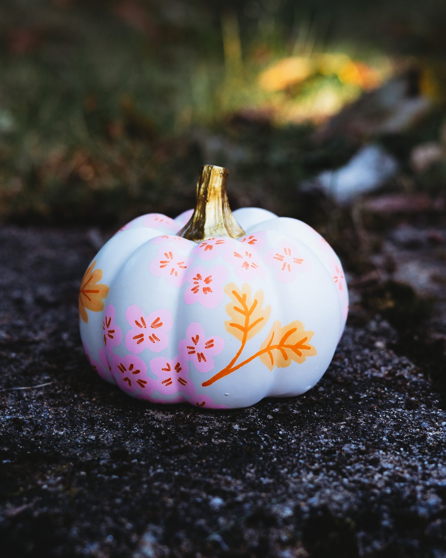 Pink Hydrangea Medium Pumpkin