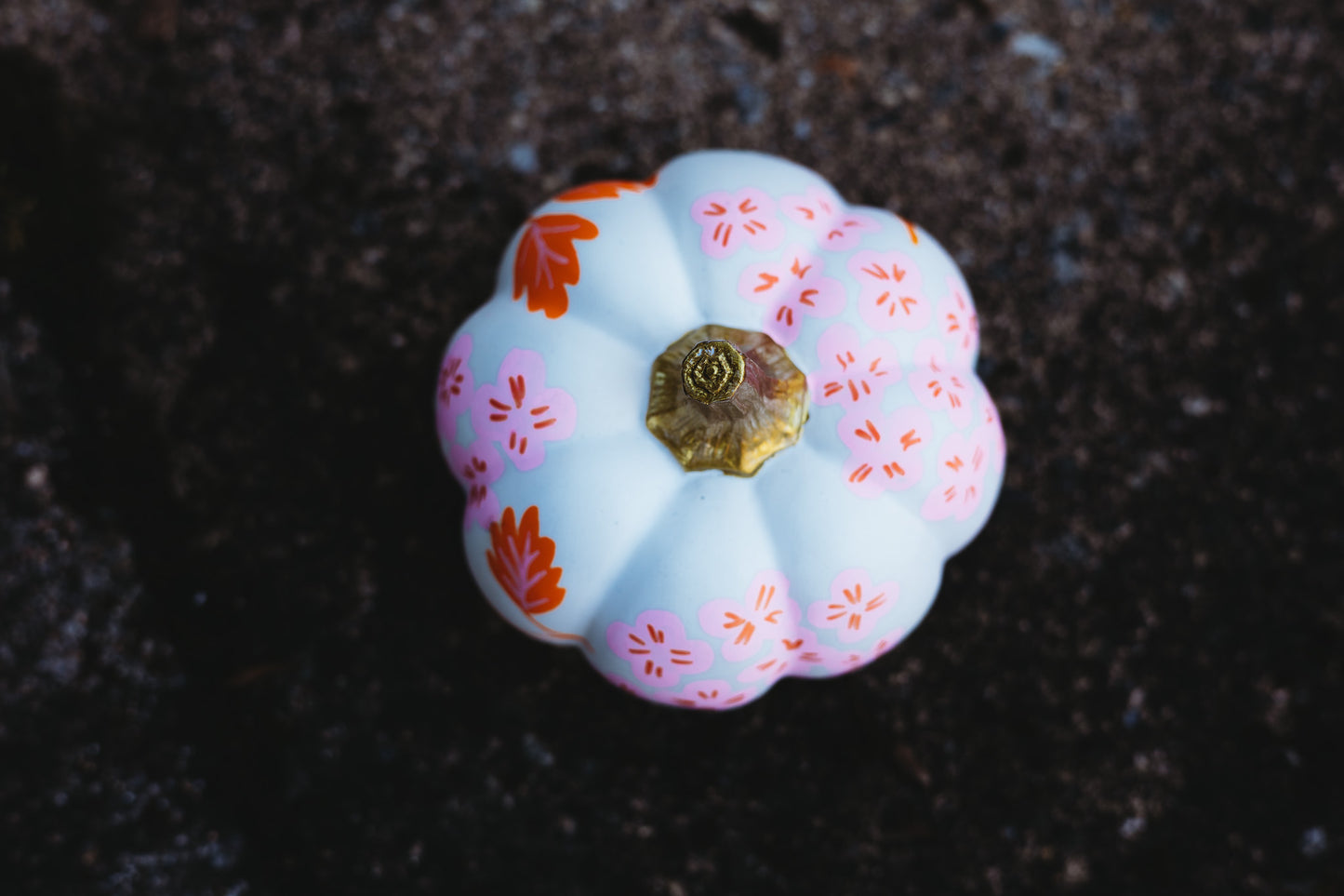 Pink Hydrangea Medium Pumpkin