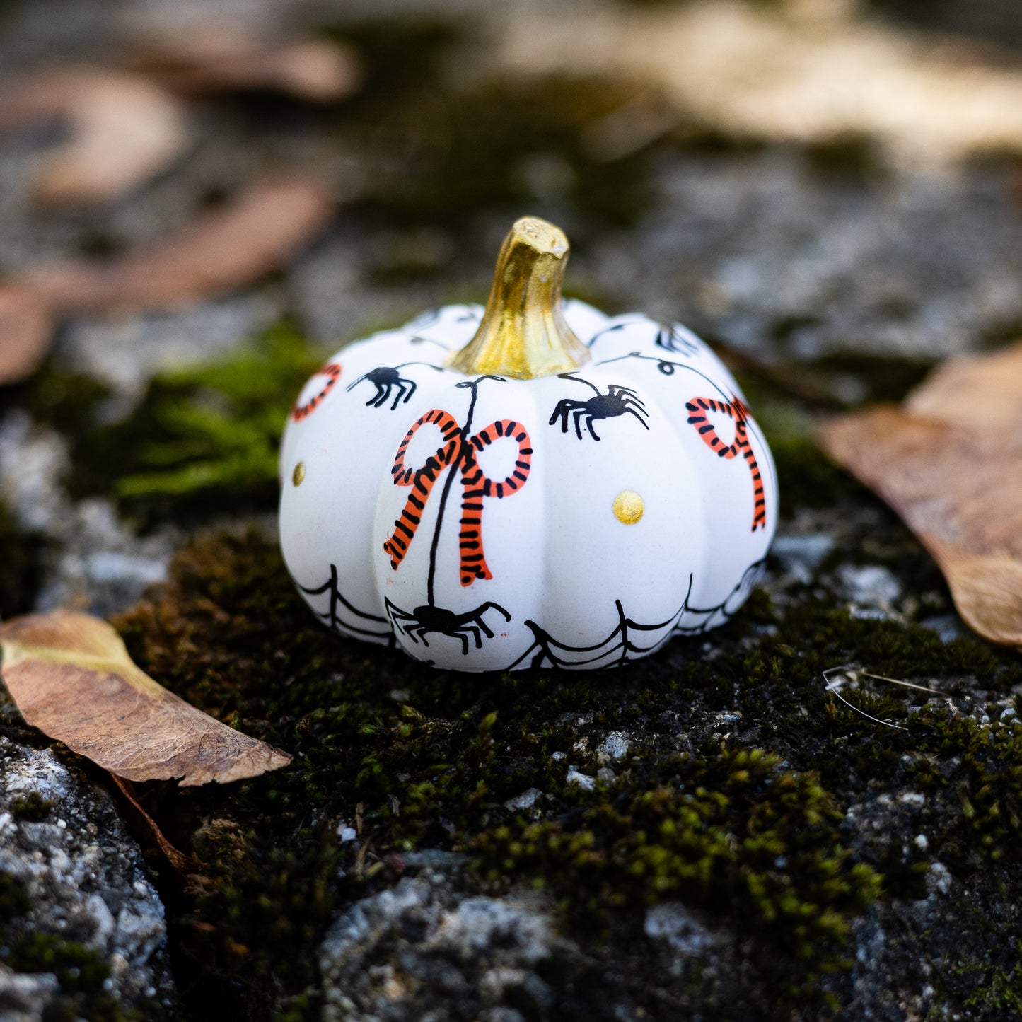 Spooky Bow Mini Pumpkin