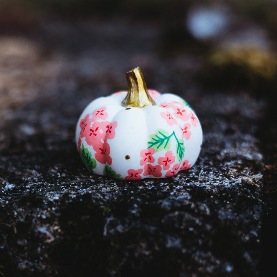 Peach Hydrangea Mini Pumpkin
