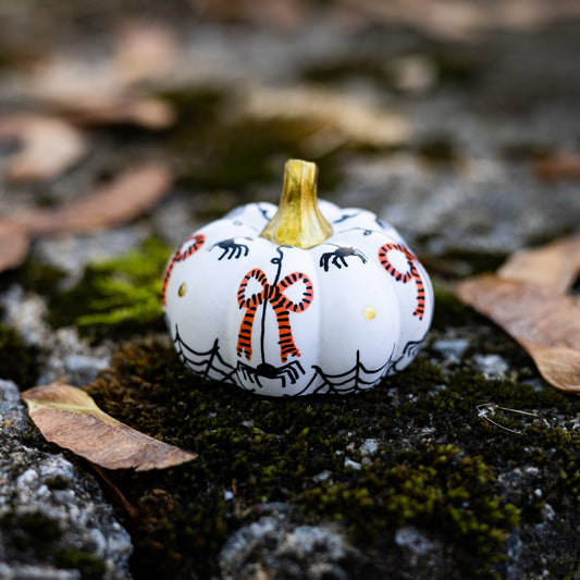 Spooky Bow Mini Pumpkin