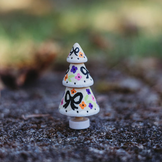 Boo Bow Tiny Tree